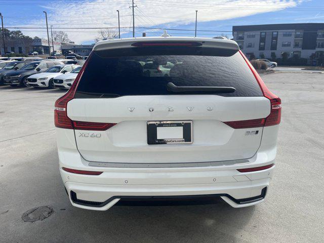 new 2025 Volvo XC60 car, priced at $61,700