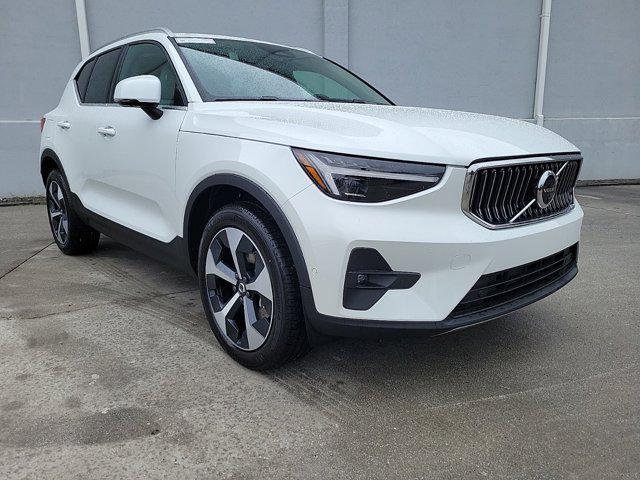 new 2025 Volvo XC40 car, priced at $48,315