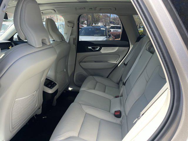 new 2025 Volvo XC60 car, priced at $59,910