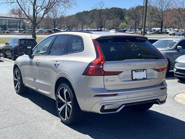 new 2025 Volvo XC60 car, priced at $59,910
