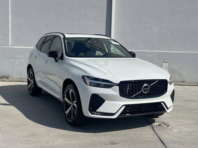 new 2025 Volvo XC60 car, priced at $60,660