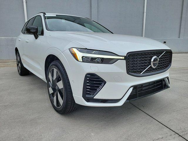 new 2025 Volvo XC60 Plug-In Hybrid car, priced at $66,245