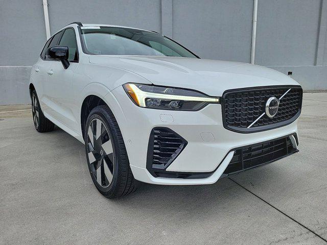 new 2025 Volvo XC60 Plug-In Hybrid car, priced at $66,245