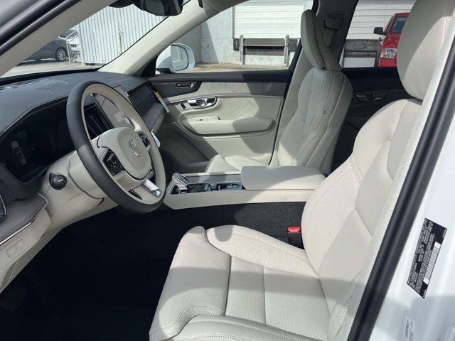 new 2025 Volvo XC90 Plug-In Hybrid car, priced at $82,405