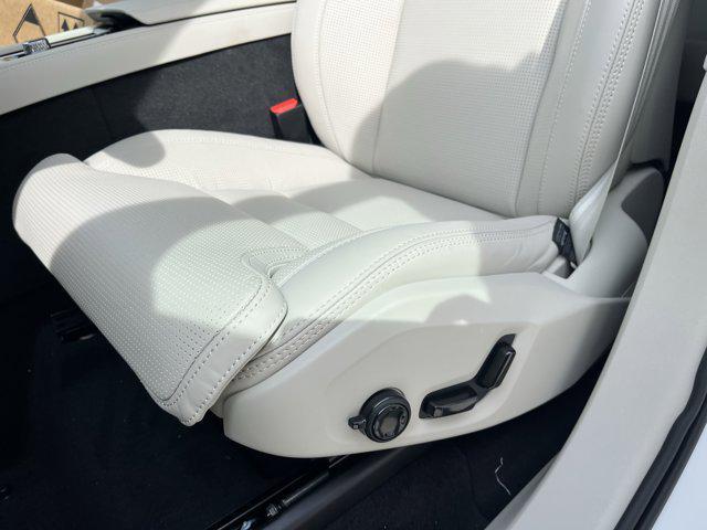 new 2025 Volvo XC90 Plug-In Hybrid car, priced at $82,405