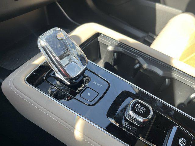 new 2026 Volvo XC90 Plug-In Hybrid car, priced at $85,625