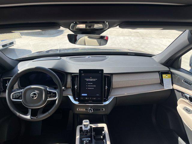 new 2026 Volvo XC90 Plug-In Hybrid car, priced at $85,625