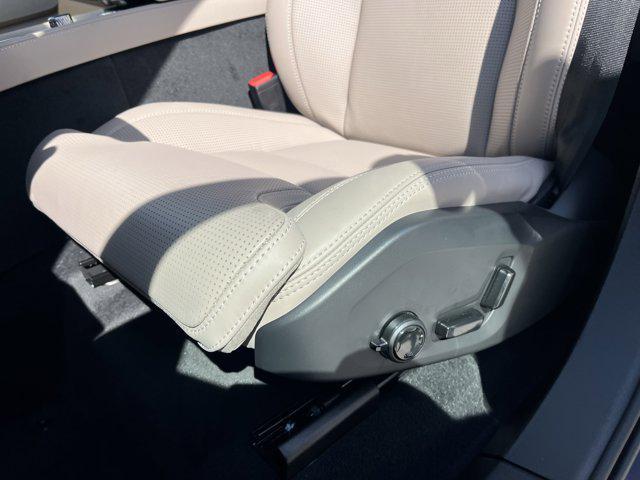 new 2026 Volvo XC90 Plug-In Hybrid car, priced at $85,625