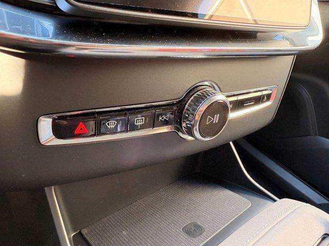 new 2026 Volvo XC90 car, priced at $71,825