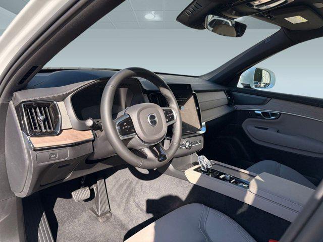 new 2026 Volvo XC90 car, priced at $71,825