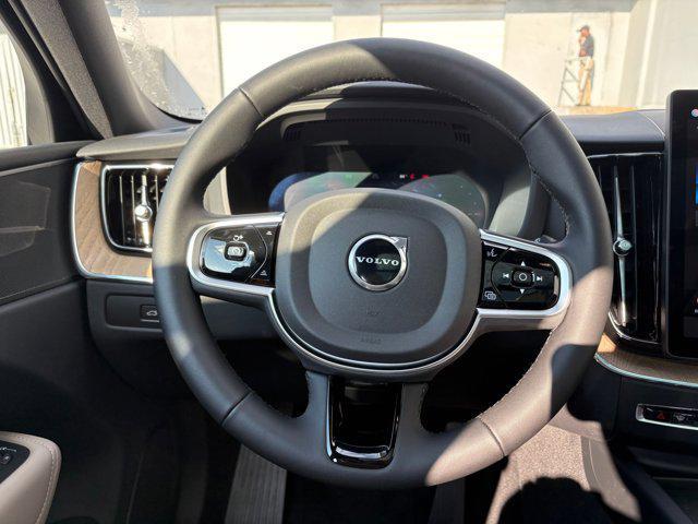 new 2026 Volvo XC60 Plug-In Hybrid car, priced at $69,285