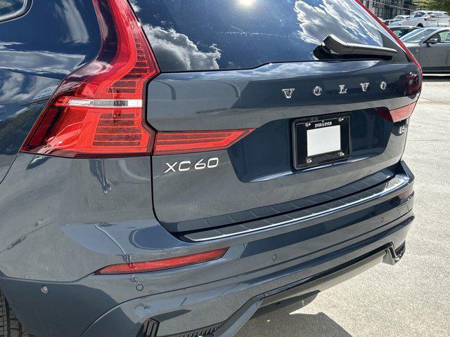 new 2025 Volvo XC60 car, priced at $55,335