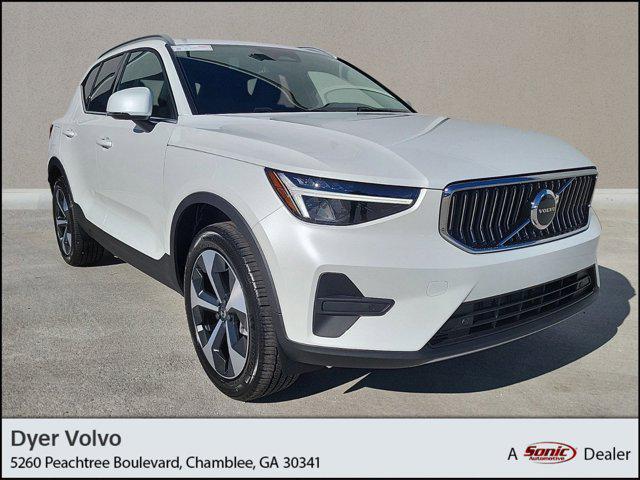 new 2025 Volvo XC40 car, priced at $46,015