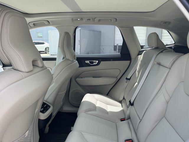 new 2025 Volvo XC60 car, priced at $62,065