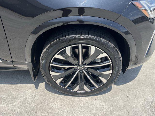 new 2025 Volvo XC90 car, priced at $66,925
