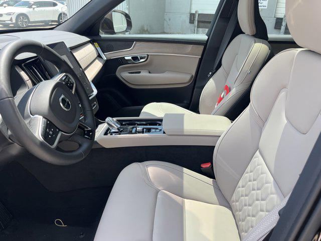 new 2025 Volvo XC90 car, priced at $66,925