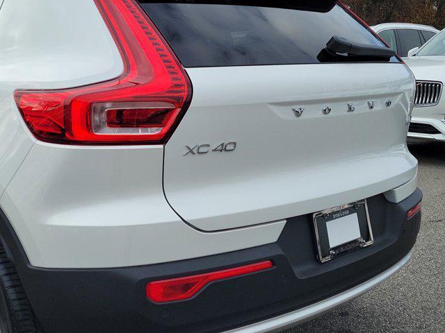 new 2025 Volvo XC40 car, priced at $45,465