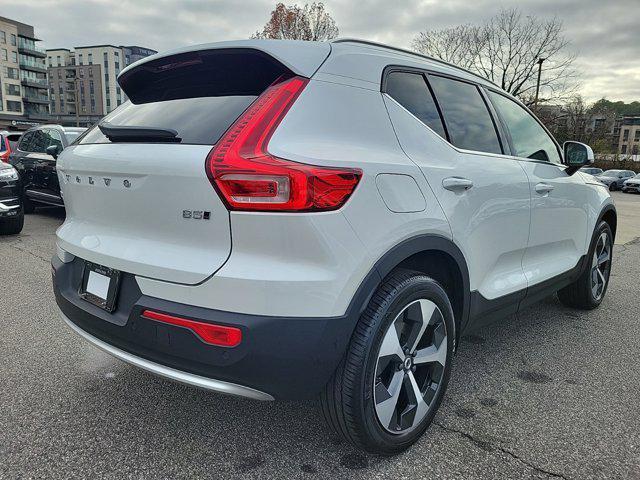 new 2025 Volvo XC40 car, priced at $45,465