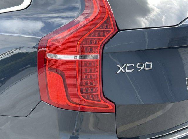 new 2025 Volvo XC90 car, priced at $67,265