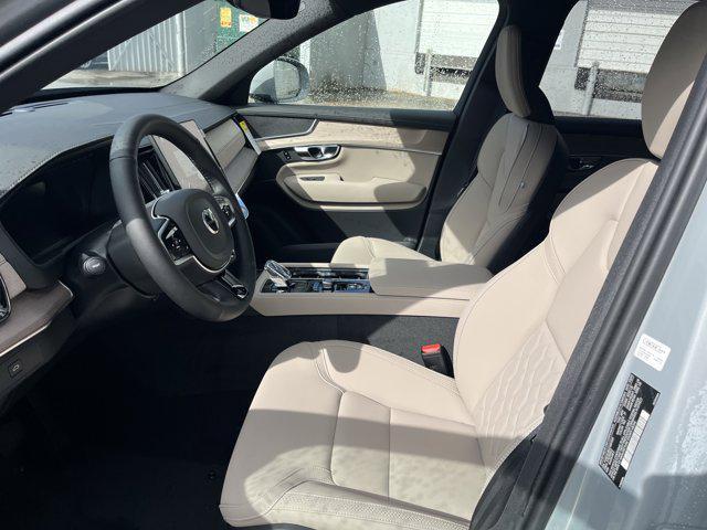 new 2025 Volvo XC90 car, priced at $65,645