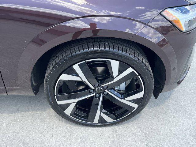 new 2026 Volvo XC60 car, priced at $64,040