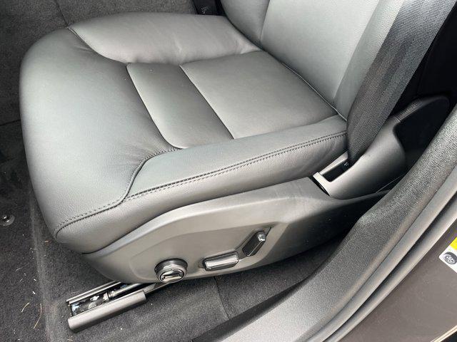 new 2025 Volvo XC60 car, priced at $49,895