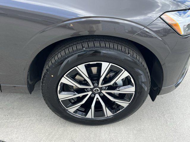 new 2025 Volvo XC60 car, priced at $49,895