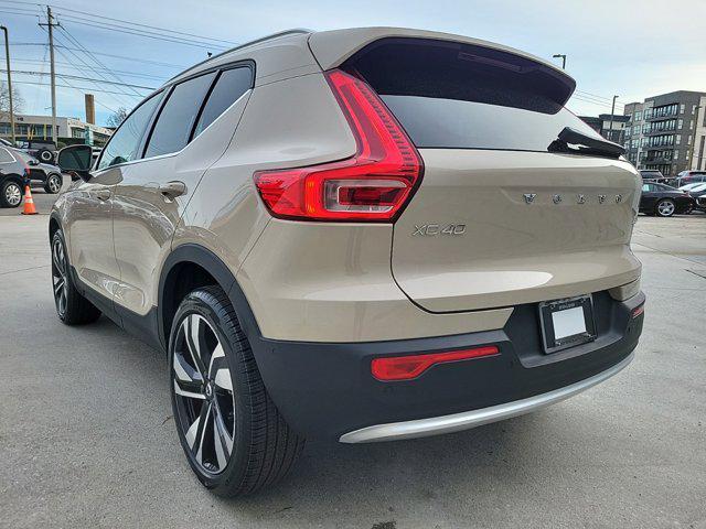 new 2025 Volvo XC40 car, priced at $48,820