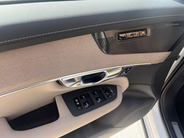 new 2025 Volvo XC90 Plug-In Hybrid car, priced at $78,805