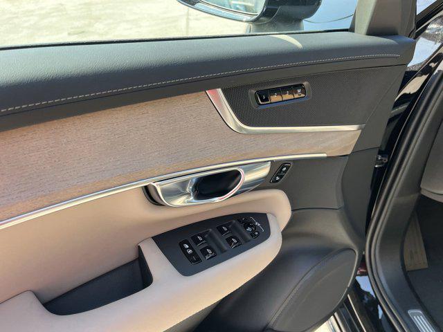 new 2026 Volvo XC90 car, priced at $67,655