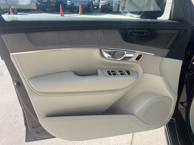 new 2025 Volvo XC90 Plug-In Hybrid car, priced at $82,405