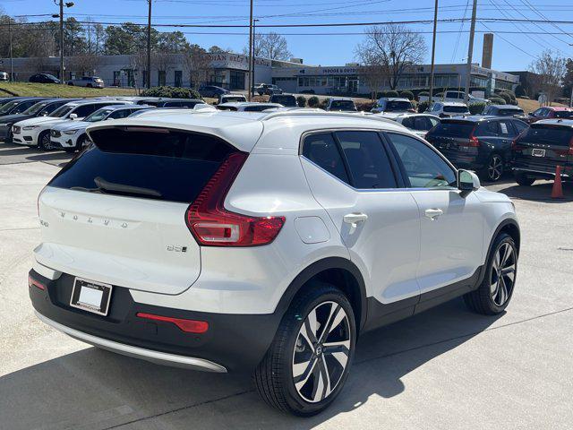 new 2025 Volvo XC40 car, priced at $51,015