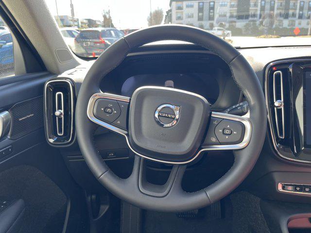 new 2025 Volvo XC40 car, priced at $51,015