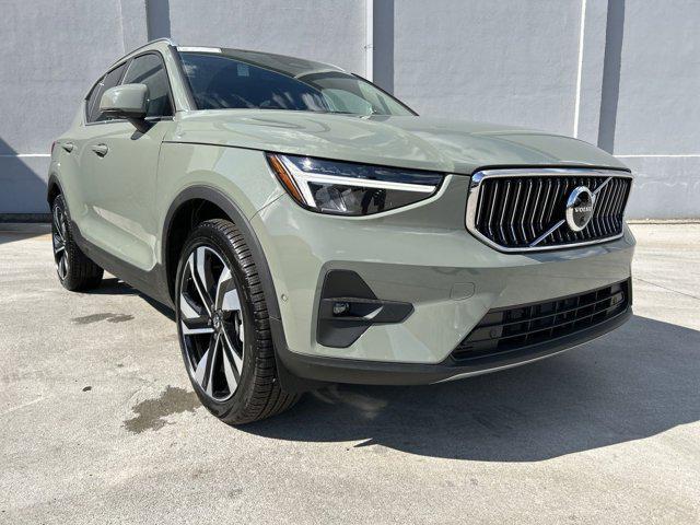 new 2025 Volvo XC40 car, priced at $49,440