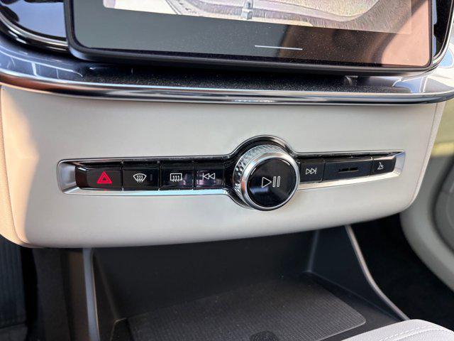 new 2026 Volvo XC90 car, priced at $72,255
