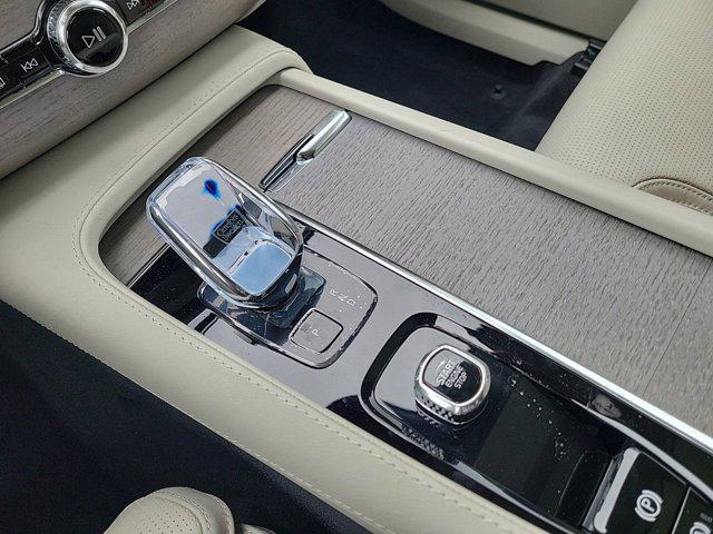 new 2024 Volvo XC90 Recharge Plug-In Hybrid car, priced at $82,270