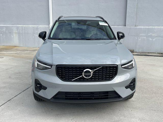 new 2025 Volvo XC40 car, priced at $48,335