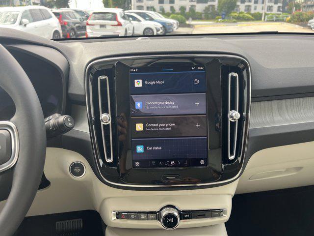 new 2025 Volvo XC40 car, priced at $48,335