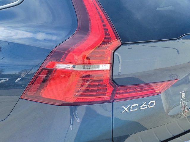 new 2025 Volvo XC60 car, priced at $55,725