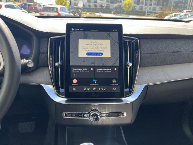 new 2025 Volvo XC90 Plug-In Hybrid car, priced at $82,405
