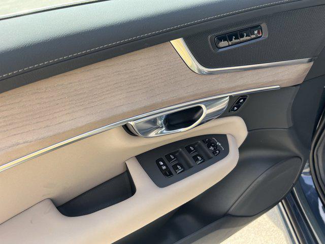 new 2025 Volvo XC90 car, priced at $61,795