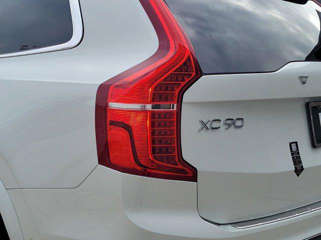 new 2025 Volvo XC90 car, priced at $67,265