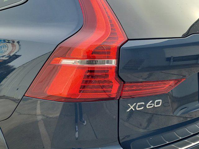 new 2025 Volvo XC60 car, priced at $61,700