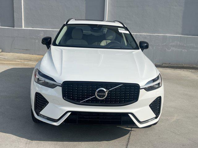 new 2025 Volvo XC60 car, priced at $60,660