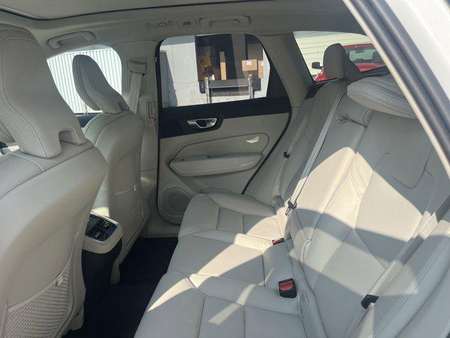 new 2025 Volvo XC60 car, priced at $60,660