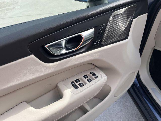 new 2025 Volvo XC60 car, priced at $59,910