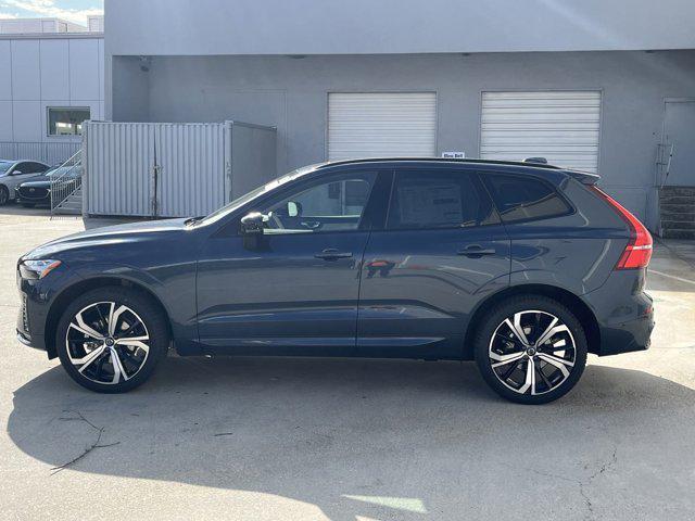 new 2025 Volvo XC60 car, priced at $59,910
