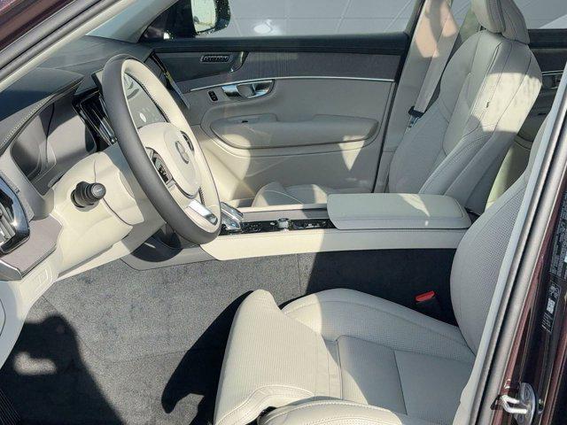 new 2026 Volvo XC90 Plug-In Hybrid car, priced at $85,205