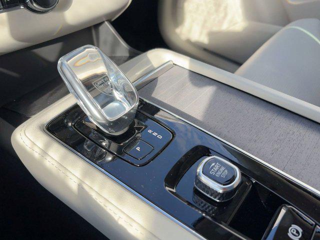 new 2026 Volvo XC90 Plug-In Hybrid car, priced at $85,205