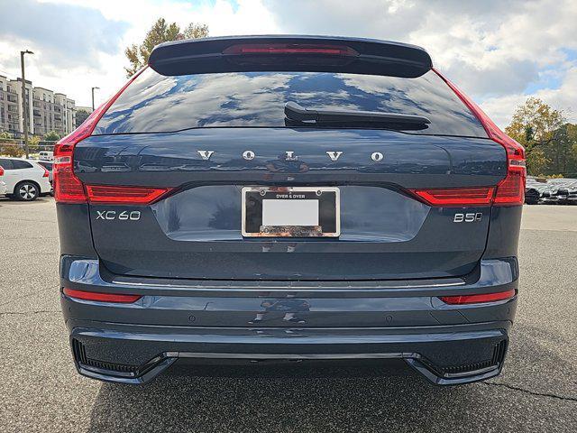 new 2025 Volvo XC60 car, priced at $61,025